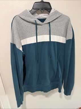bcg Teal, Gray and White Hooded Pullover